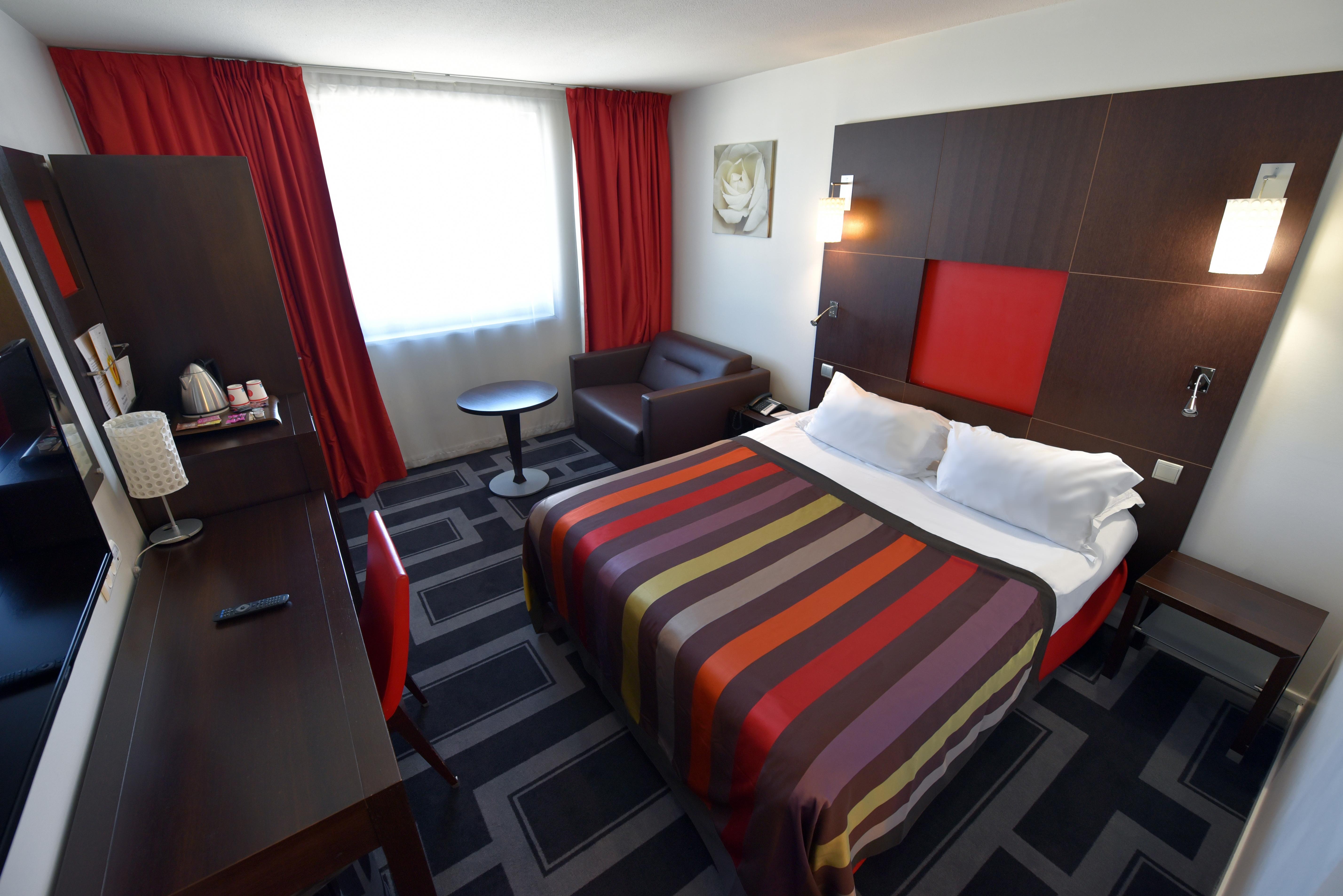 Toison D'or By Ihg Hotel